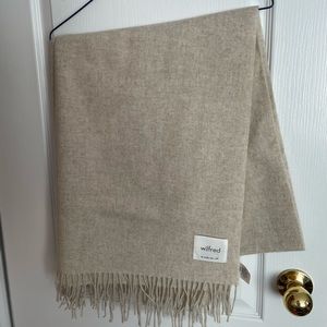Wilfred Classic Wool Scarf.